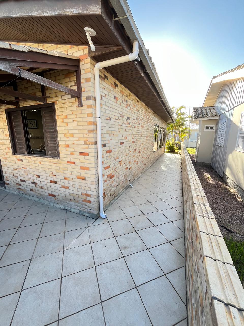 rea-externa-casa-zona-sul-balneario-rincao-09.jpeg