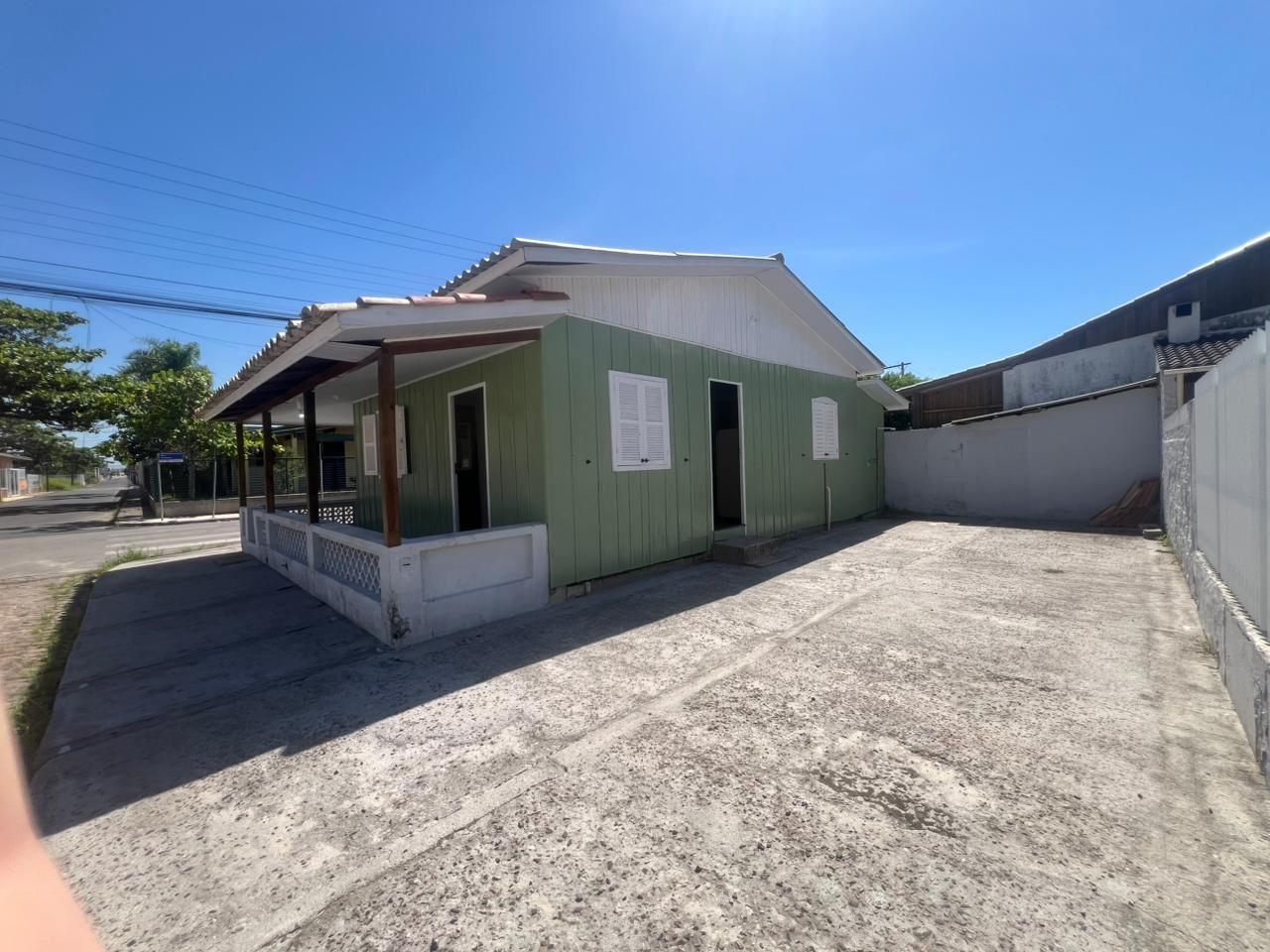 FUNDOS CASA MADEIRA RINCÃO.jpeg